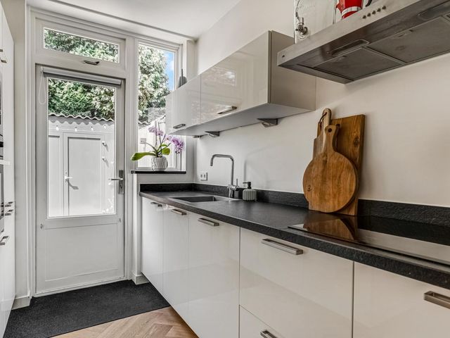 van Aemstelstraat 16, Doornenburg