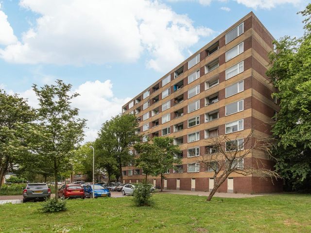 Fluitekruidweg 85, Zaandam