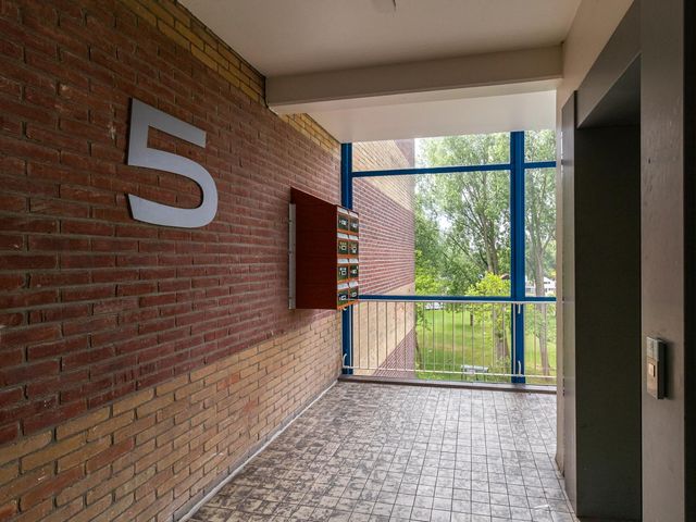 Fluitekruidweg 85, Zaandam
