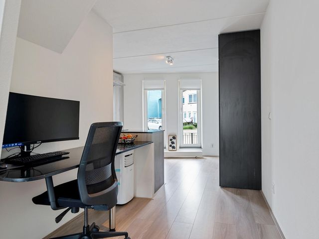 Smaragdhof 28, Almere