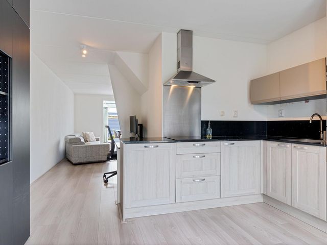 Smaragdhof 28, Almere