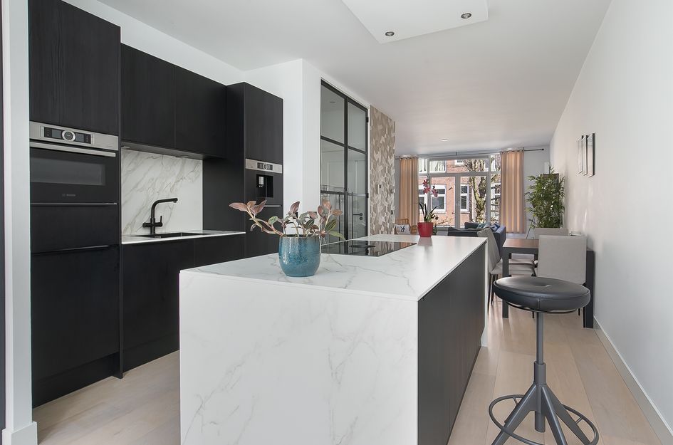 Van Oosterzeestraat 22B
