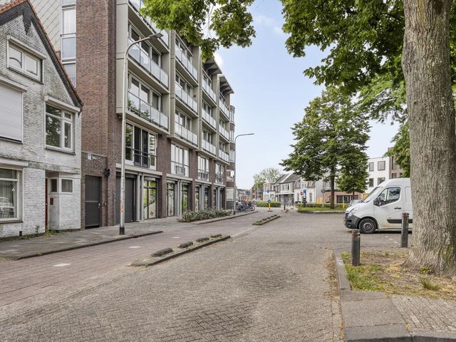 Rosmolenplein 61, Tilburg