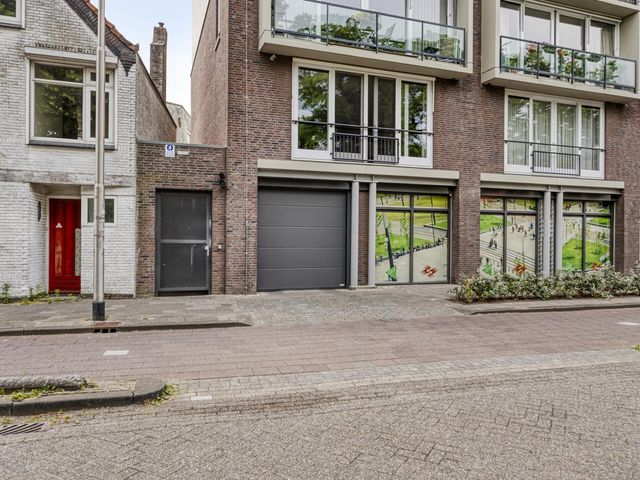Rosmolenplein 61, Tilburg