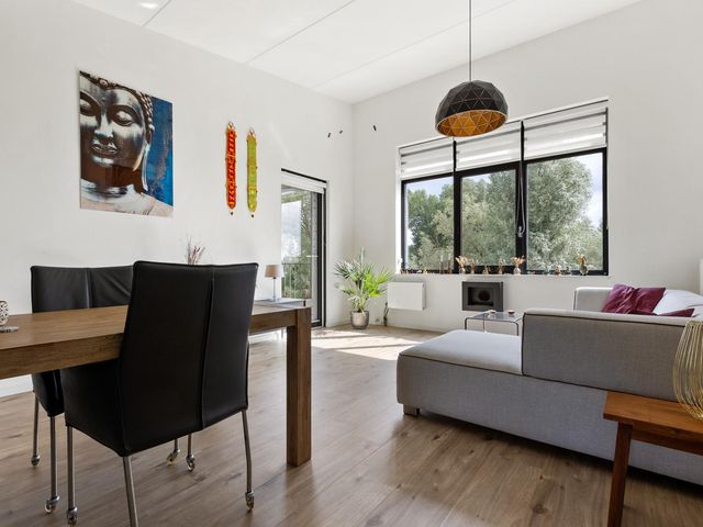 Corso 29, Huissen
