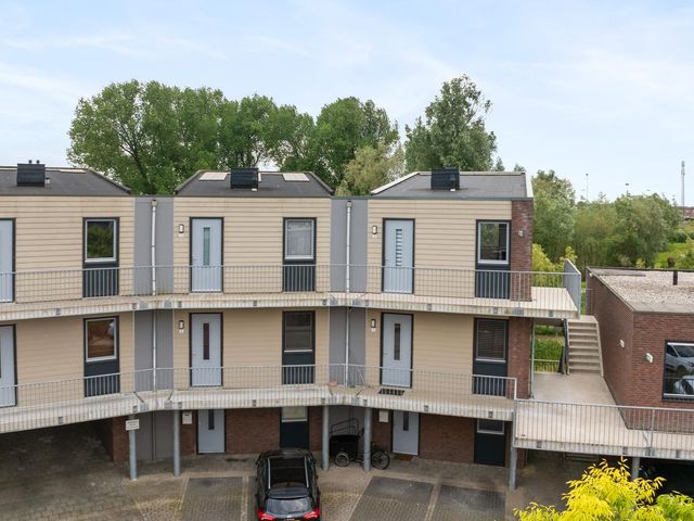 Corso 29, Huissen