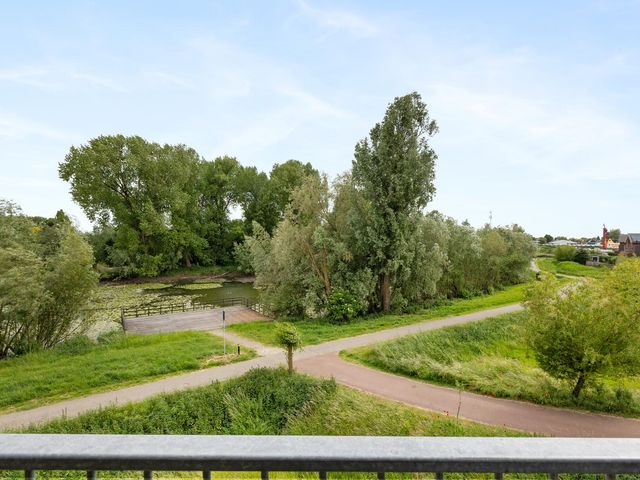 Corso 29, Huissen