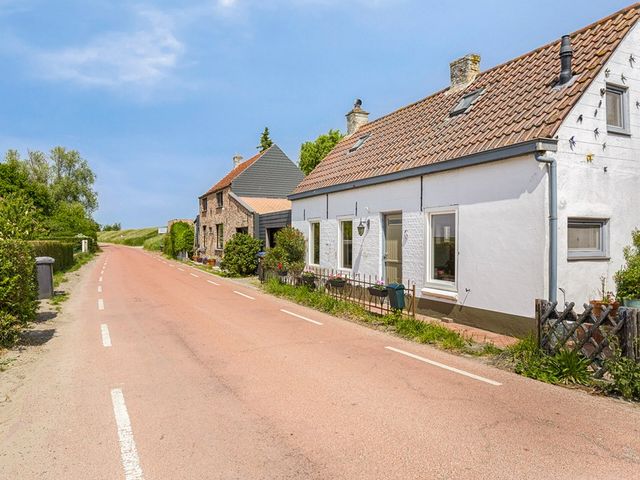 Duivenhoekseweg 19, Kloosterzande