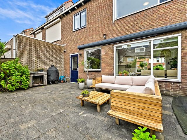 Huis te Veldelaan 21, Maasland