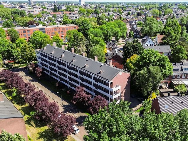 Saturnusstraat 15, Apeldoorn