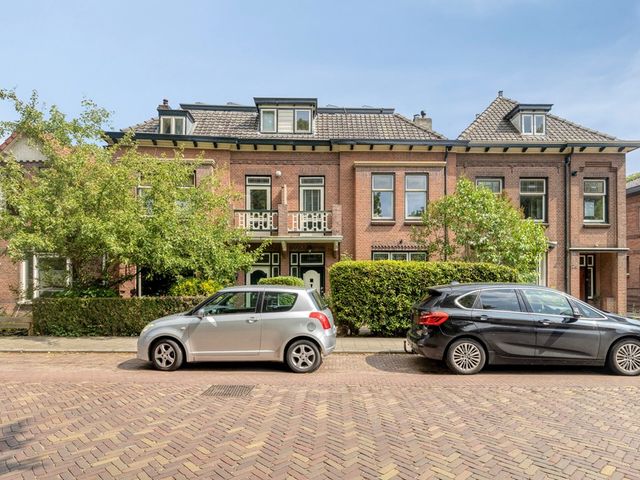 W. de Vries Robbéweg 28, Gorinchem