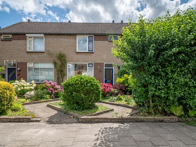 Dokter Hiemstralaan 103, Gorinchem