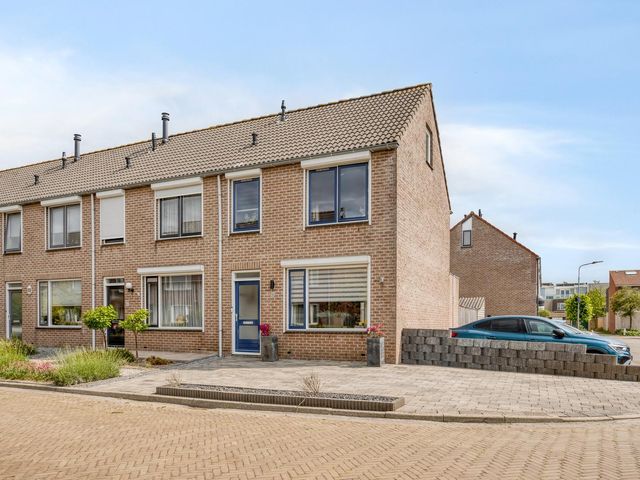 Klaproosstraat 12, Goes