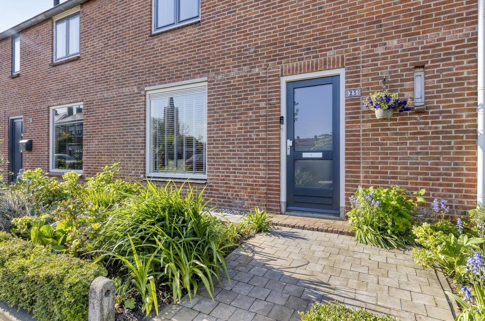 Willemsstraat 25