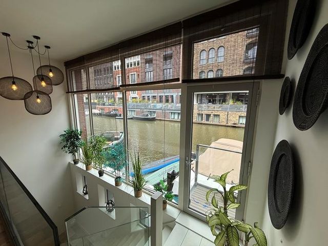 Stettineiland 37, Amsterdam
