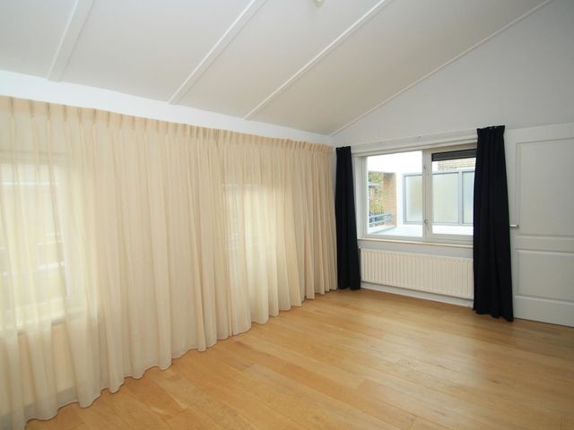 Maria Dermoutlaan 18, Amstelveen
