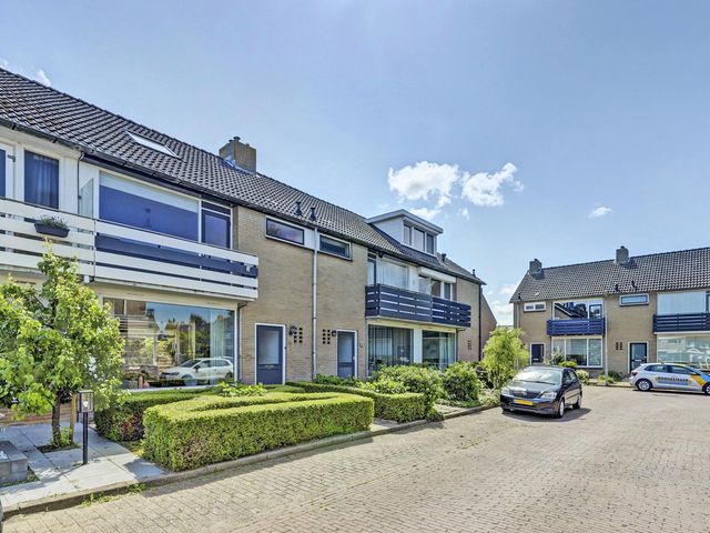 Voorburcht 11, Kapelle