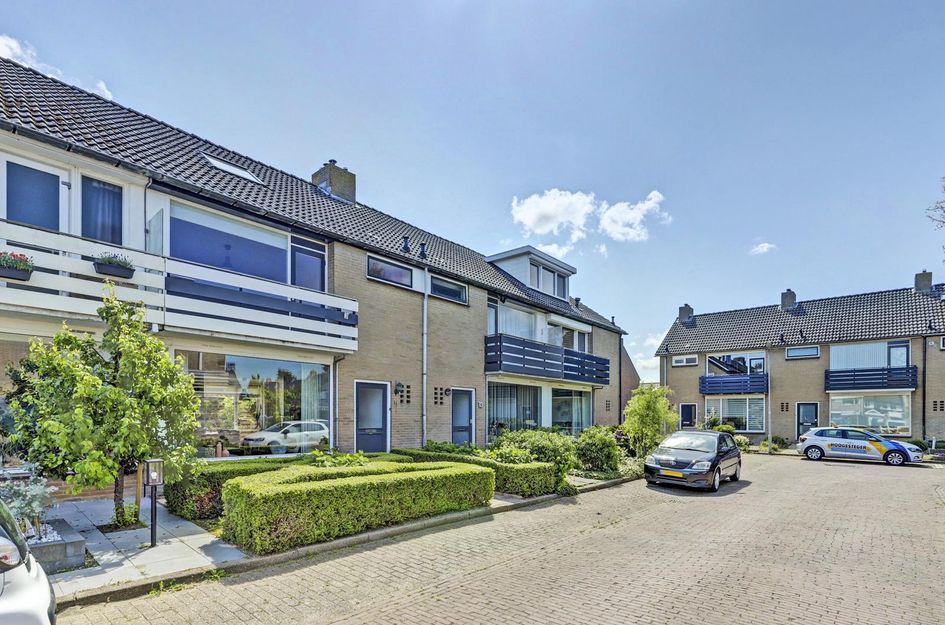 Voorburcht 11