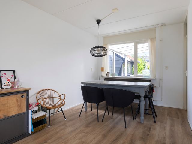 Aak 12, Wierum