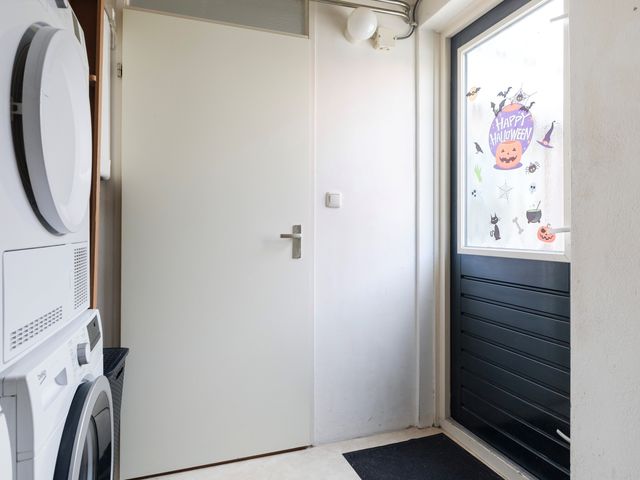 Aak 12, Wierum