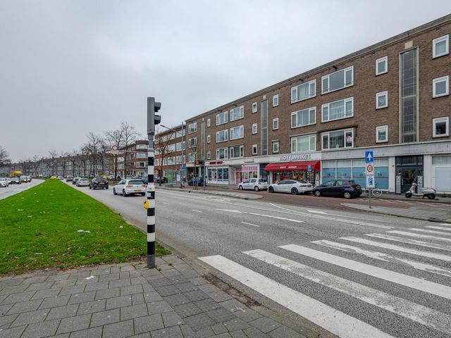 Dorpsweg 37B, Rotterdam