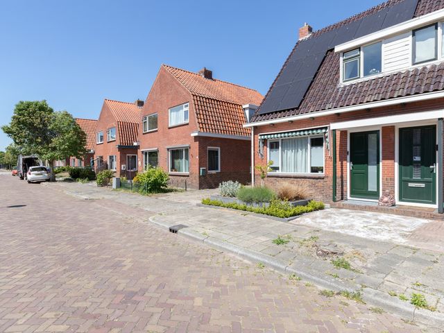Sportterreinstraat 51, Hoogezand