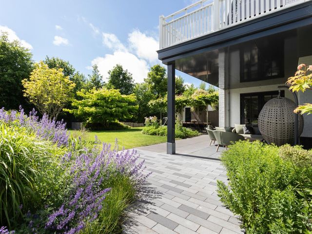 Liduinalaan 2, Noordwijkerhout