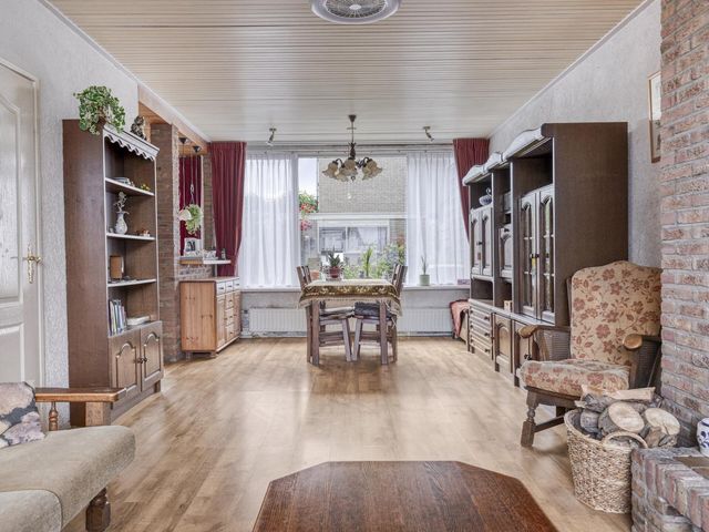 Wiardi Beckmanstraat 4, Oud-Beijerland