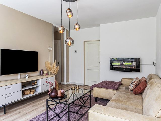 Lobeliaplein 3A, Spijkenisse