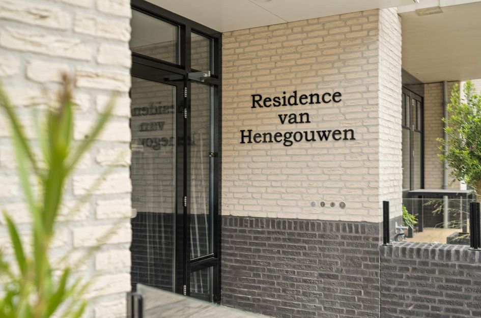 Jan van Henegouwenweg 41
