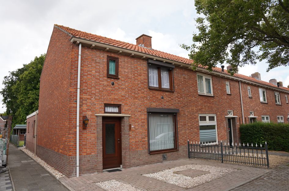 Nieuwstraat 32
