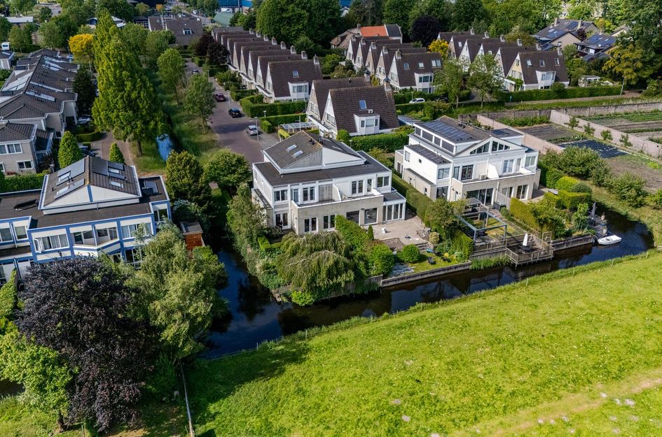 Cor van Osnabruggelaan 44