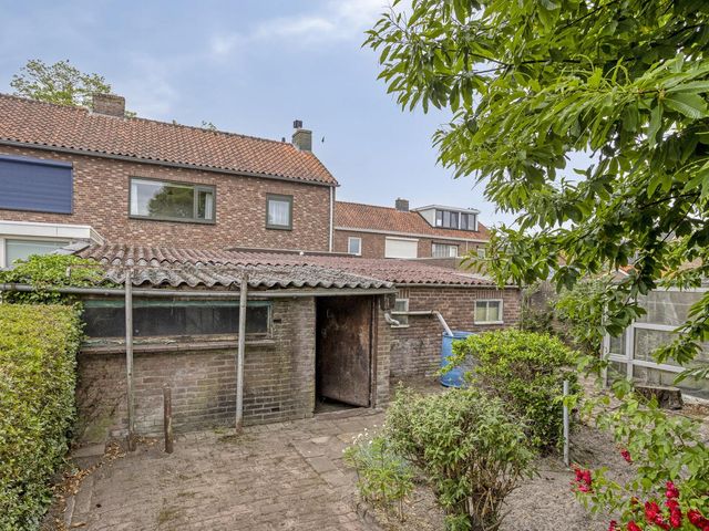 Akkerlaan 8, Prinsenbeek