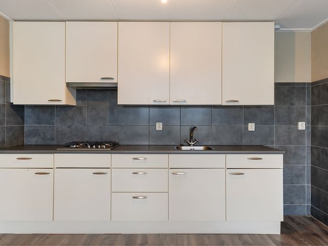 Anerweg-Noord 134a, Lutten