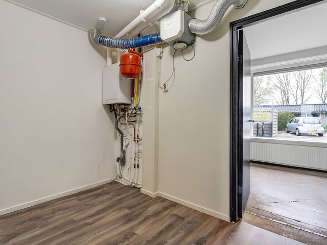 Anerweg-Noord 134a, Lutten
