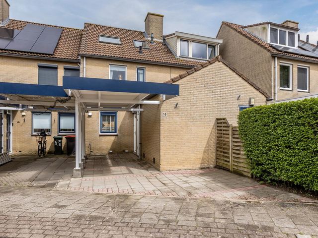Van Middachtenmarke 18, Zwolle