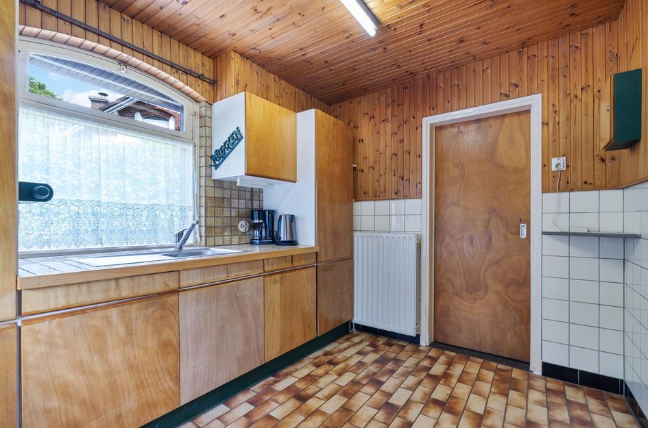 Spoorstraat 23