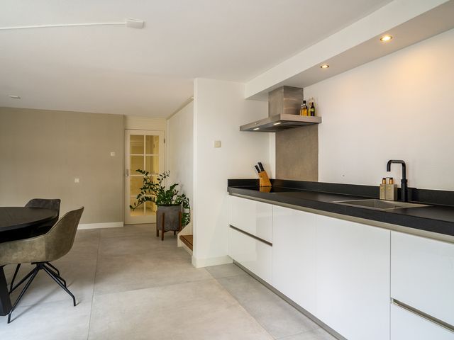Kampioenstraat 43, Enschede