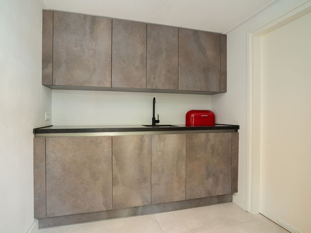 Kampioenstraat 43, Enschede