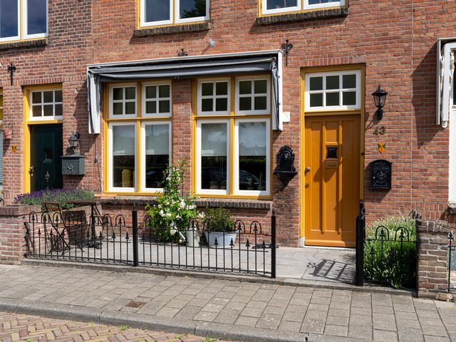 Stationsweg 43, Geertruidenberg