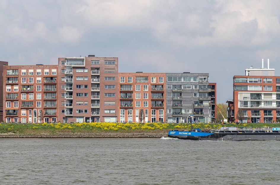 Merwehoofd 79