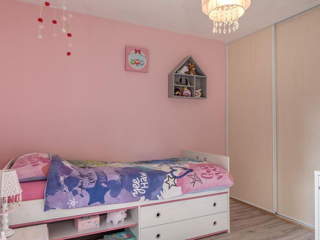 Raadhuisstraat 243, Best