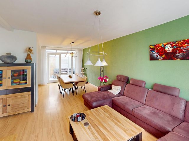 Flamingohof 15, Bovenkarspel