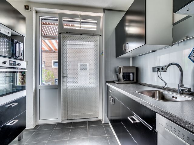 Jan Steenstraat 28, Reuver