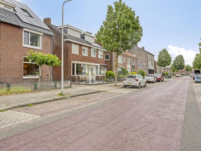 Zweringweg 32, Enschede