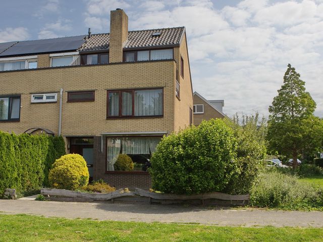 Lijsterlaan 130, Maassluis
