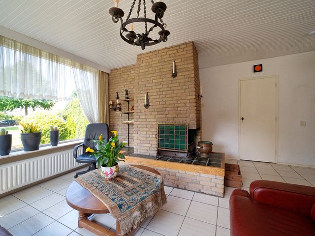 Lijsterlaan 130, Maassluis