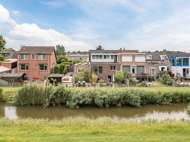 Molendijk 79, Dinteloord