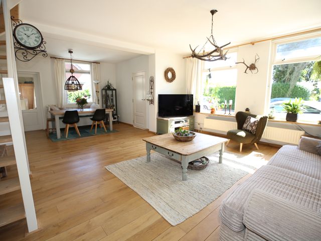 Molendijk 79, Dinteloord