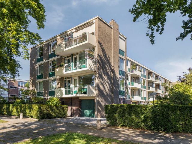 Clematislaan 14, Oegstgeest